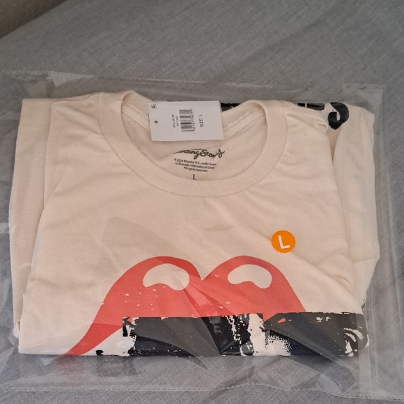 The Rolling Stones Cream and Black Short Sleeve Tee - Picture 3 of 4